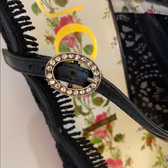 Gucci Virginia Black Lace Mary Jane Pump - Picture 4 of 16